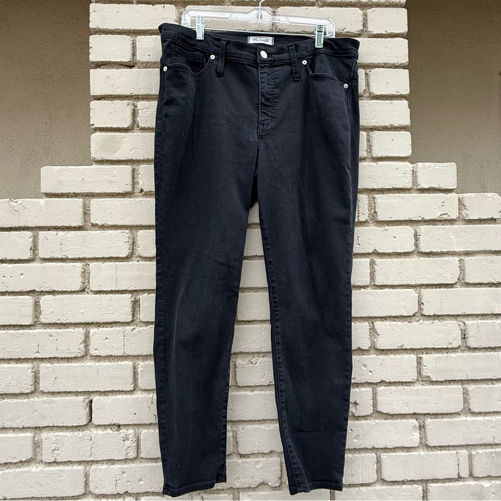Madewell 9” High Rise Skinny Jeans in Black - Size 33
